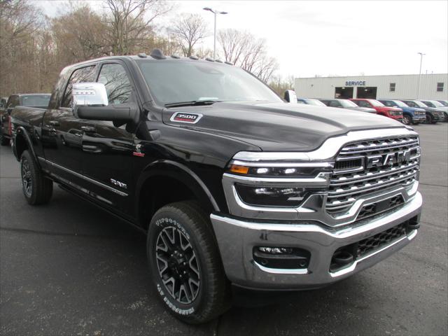 2025 RAM Ram 3500 RAM 3500 LIMITED MEGA CAB 4X4 64 BOX