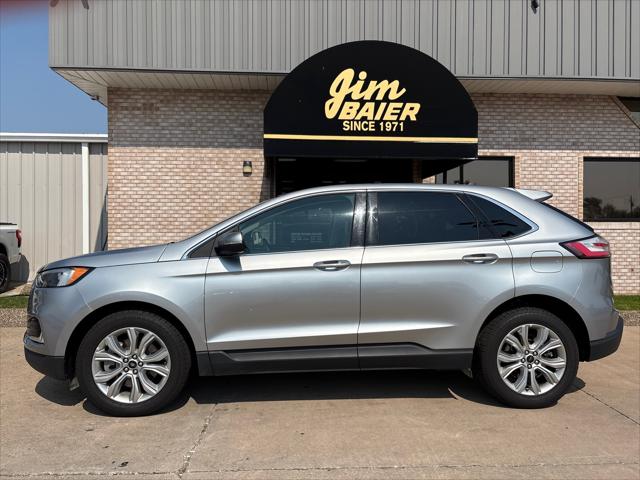 2023 Ford Edge Titanium