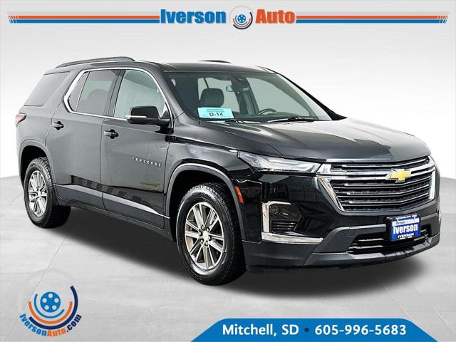 2023 Chevrolet Traverse AWD LT Cloth