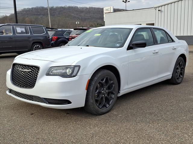 2022 Chrysler 300 Touring AWD