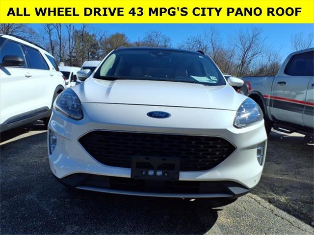 2020 Ford Escape Titanium Hybrid
