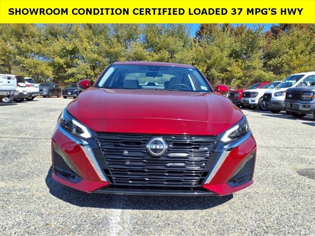 2024 Nissan Altima SL FWD
