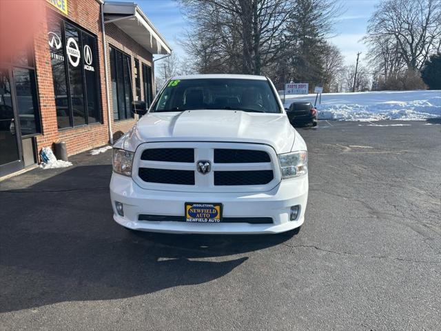 2018 Ram 1500 Express Quad Cab 4x4 6'4" Box
