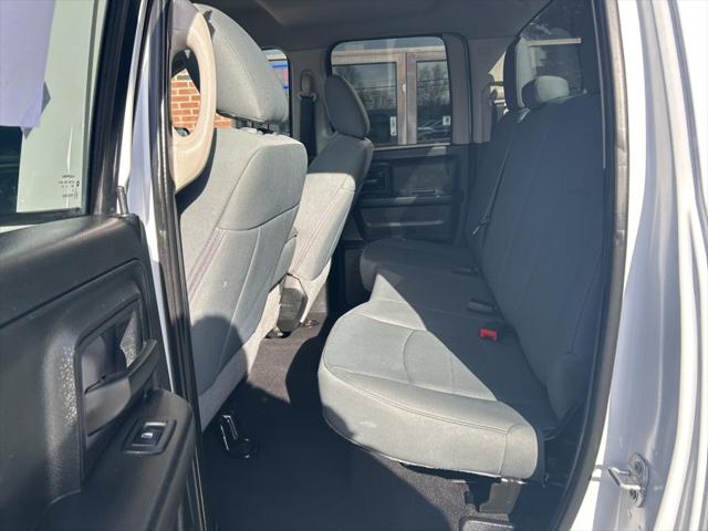 2018 Ram 1500 Express Quad Cab 4x4 6'4" Box