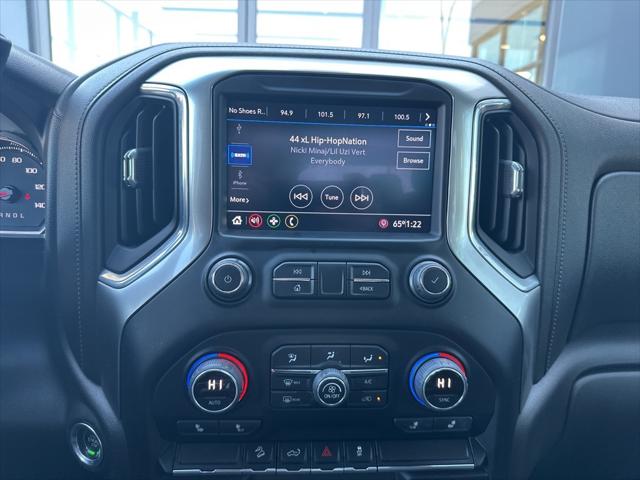 2021 Chevrolet Silverado 1500 4WD Crew Cab Short Bed RST