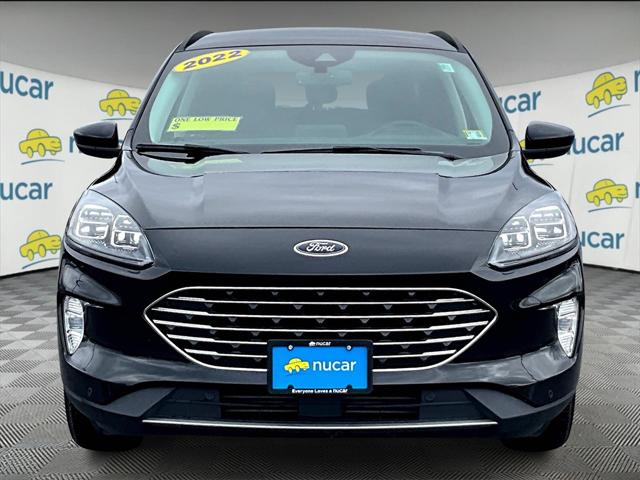 2022 Ford Escape Titanium