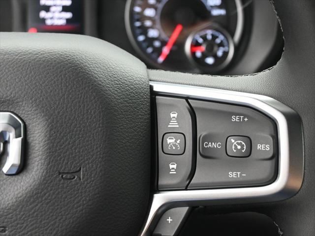 2025 RAM Ram 1500 RAM 1500 LONE STAR CREW CAB 4X2 57 BOX
