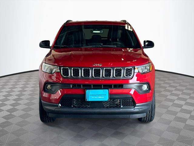 2025 Jeep Compass COMPASS LATITUDE 4X4