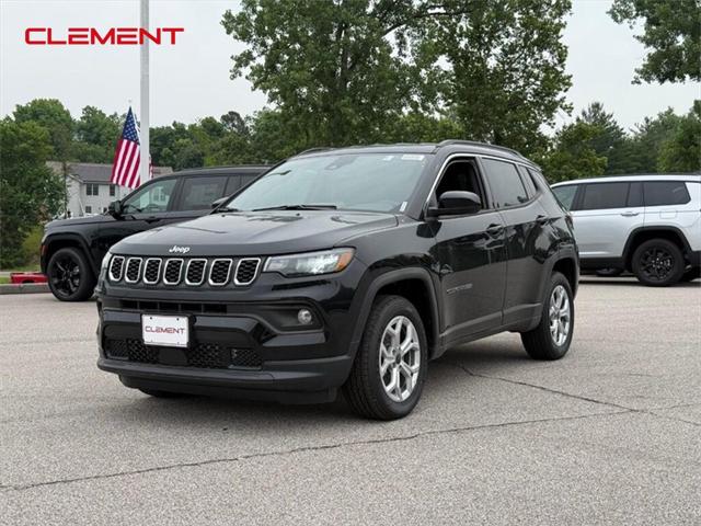 2025 Jeep Compass COMPASS LATITUDE 4X4