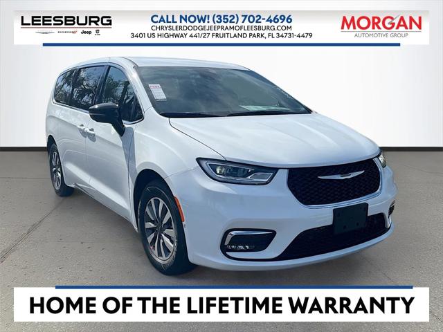 2025 Chrysler Pacifica Hybrid PACIFICA PLUG-IN HYBRID SELECT