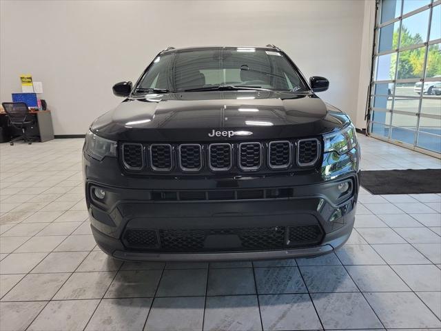 2025 Jeep Compass COMPASS LATITUDE 4X4
