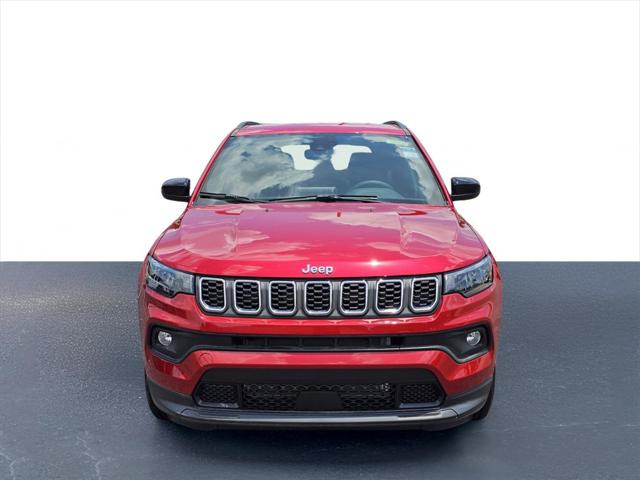 2025 Jeep Compass COMPASS LATITUDE 4X4