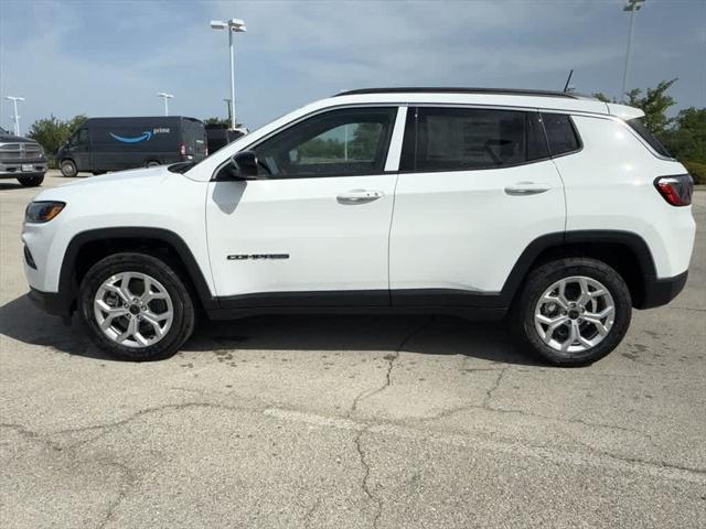 2025 Jeep Compass COMPASS LATITUDE 4X4