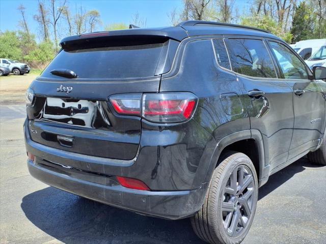 2025 Jeep Compass COMPASS LIMITED 4X4