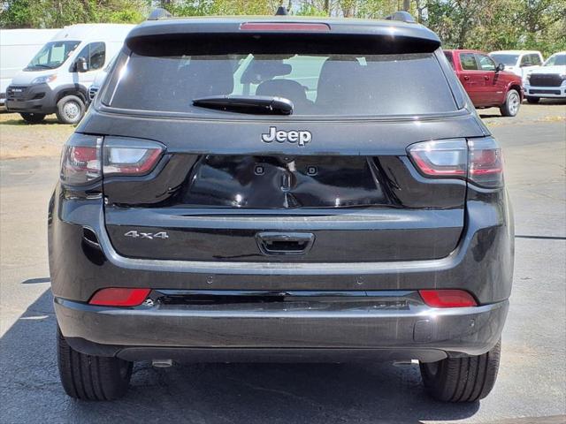 2025 Jeep Compass COMPASS LIMITED 4X4