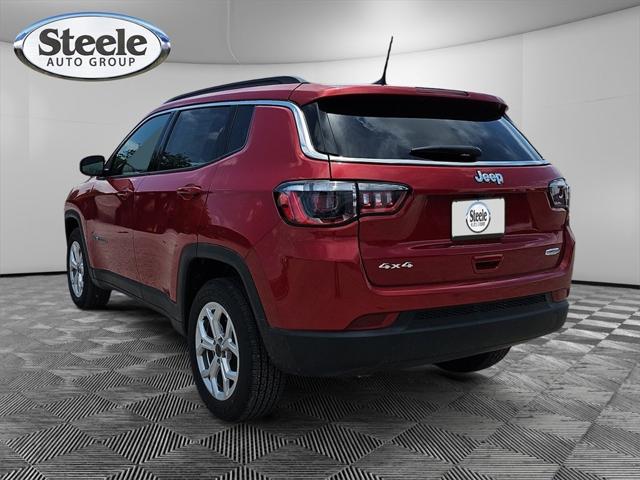 2025 Jeep Compass COMPASS LATITUDE 4X4