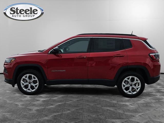 2025 Jeep Compass COMPASS LATITUDE 4X4