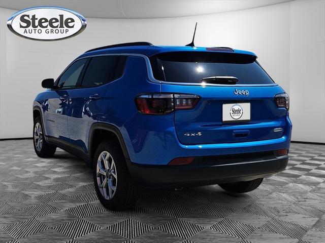 2025 Jeep Compass COMPASS LATITUDE 4X4