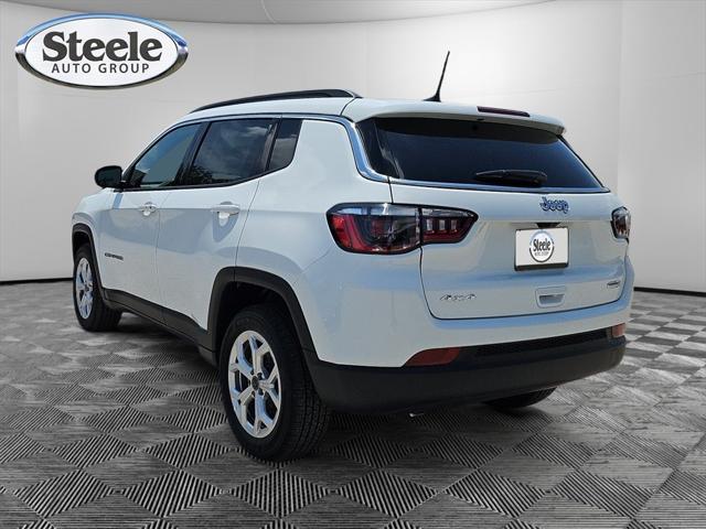 2025 Jeep Compass COMPASS LATITUDE 4X4