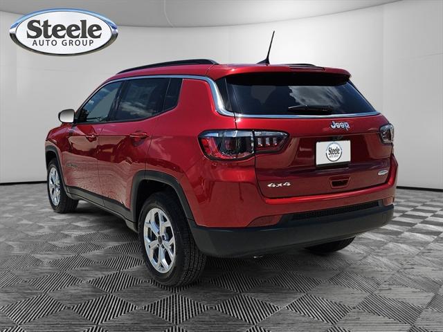 2025 Jeep Compass COMPASS LATITUDE 4X4