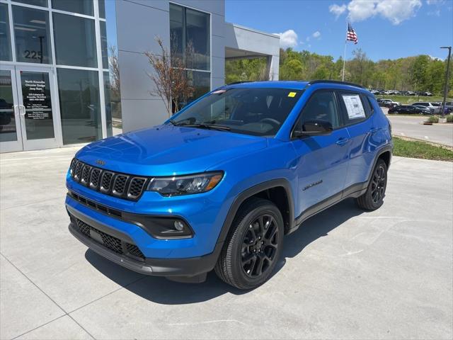 2025 Jeep Compass COMPASS LATITUDE 4X4