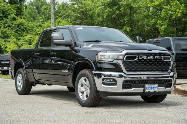 2025 RAM Ram 1500 RAM 1500 BIG HORN CREW CAB 4X4 64 BOX
