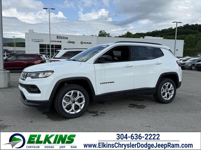 2025 Jeep Compass COMPASS LATITUDE 4X4