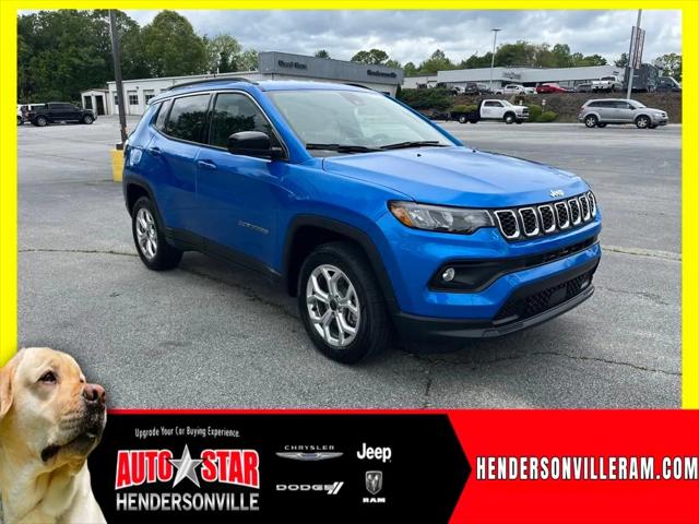2025 Jeep Compass COMPASS LATITUDE 4X4