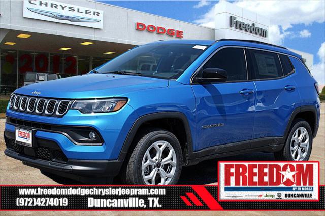 2025 Jeep Compass COMPASS LATITUDE 4X4