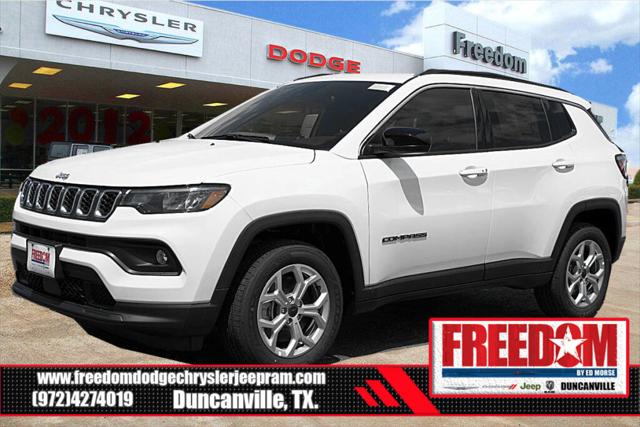 2025 Jeep Compass COMPASS LATITUDE 4X4