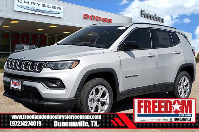 2025 Jeep Compass COMPASS LATITUDE 4X4