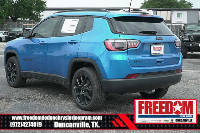 2025 Jeep Compass COMPASS LATITUDE 4X4