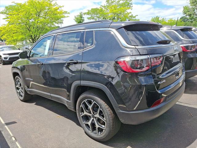 2025 Jeep Compass COMPASS LIMITED 4X4