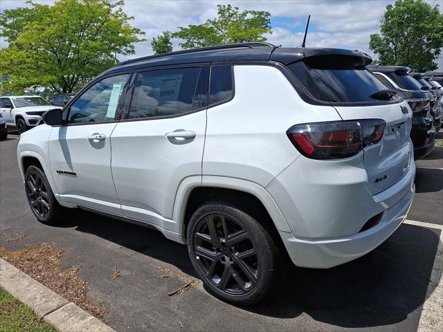 2025 Jeep Compass COMPASS LIMITED 4X4
