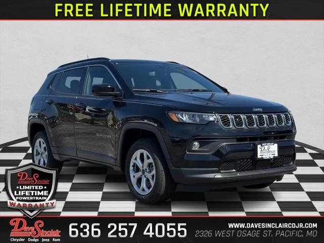 2025 Jeep Compass COMPASS LATITUDE 4X4