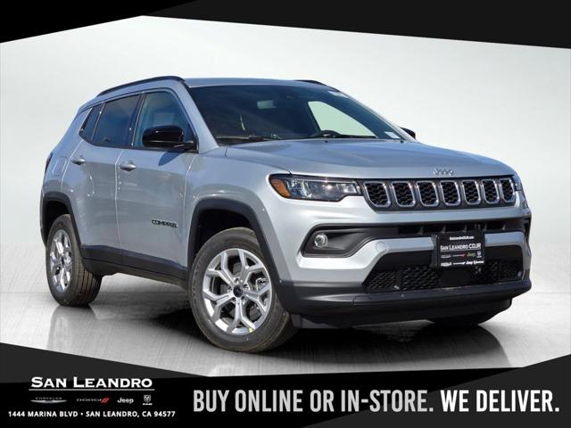 2025 Jeep Compass COMPASS LATITUDE 4X4
