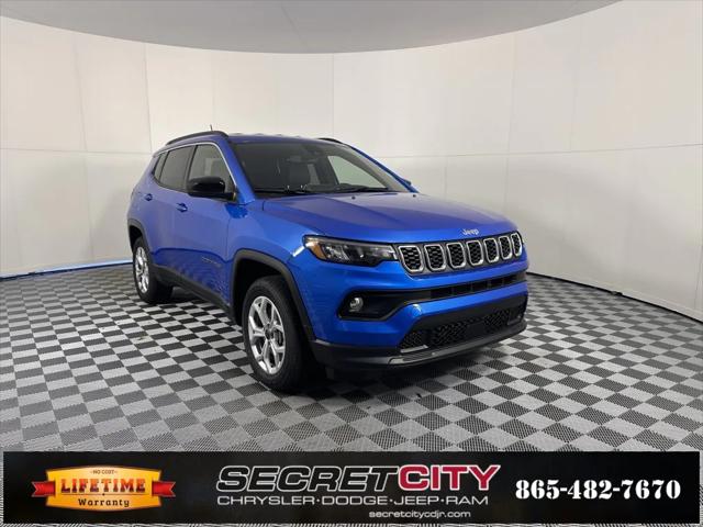 2025 Jeep Compass COMPASS LATITUDE 4X4