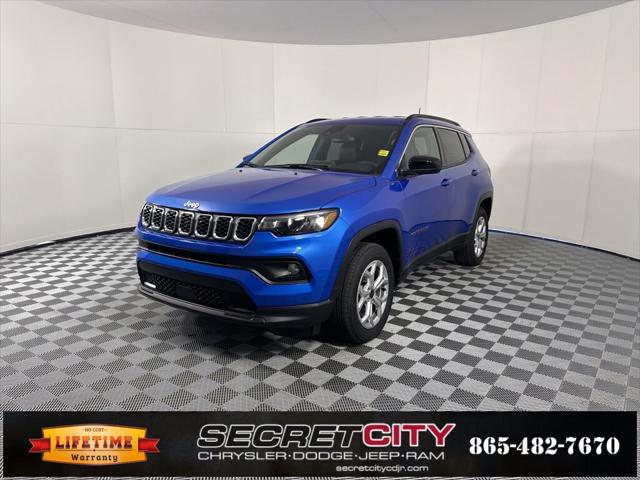 2025 Jeep Compass COMPASS LATITUDE 4X4