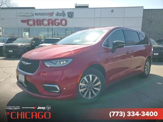 2025 Chrysler Pacifica Hybrid PACIFICA PLUG-IN HYBRID SELECT