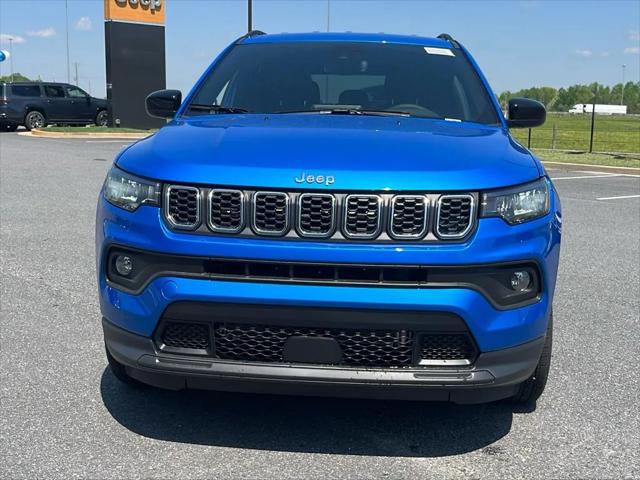 2025 Jeep Compass COMPASS LATITUDE 4X4