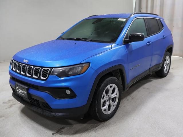 2025 Jeep Compass COMPASS LATITUDE 4X4