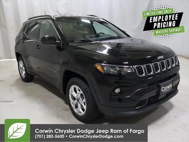 2025 Jeep Compass COMPASS LATITUDE 4X4