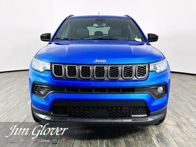 2025 Jeep Compass COMPASS LATITUDE 4X4