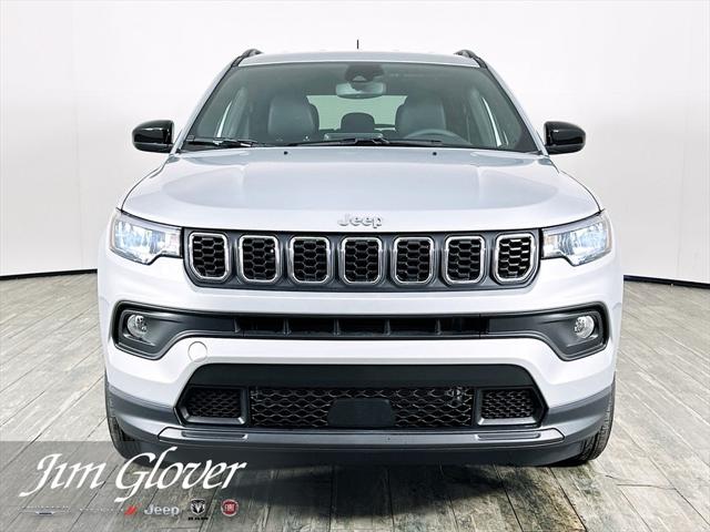 2025 Jeep Compass COMPASS LATITUDE 4X4