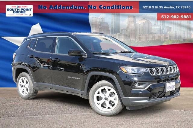 2025 Jeep Compass COMPASS LATITUDE 4X4