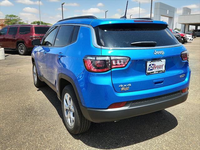 2025 Jeep Compass COMPASS LATITUDE 4X4