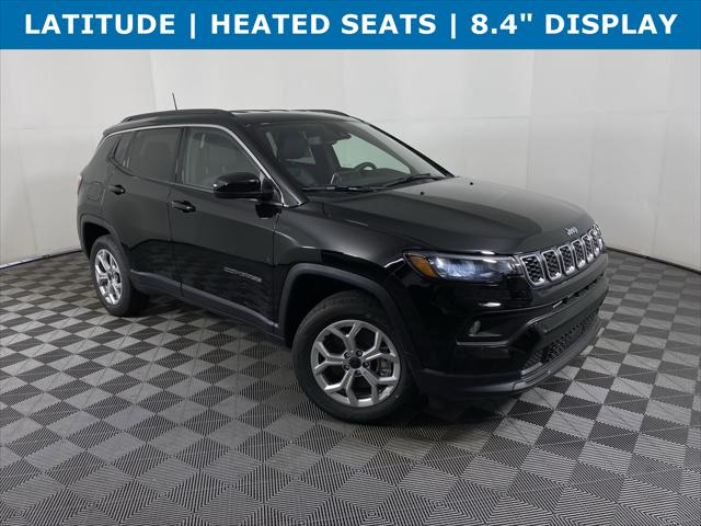 2025 Jeep Compass COMPASS LATITUDE 4X4