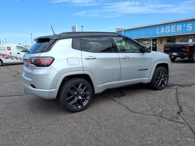2025 Jeep Compass COMPASS LIMITED 4X4