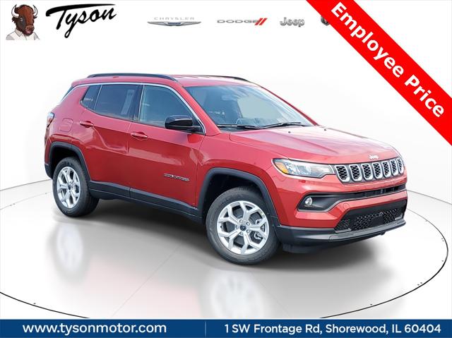 2025 Jeep Compass COMPASS LATITUDE 4X4
