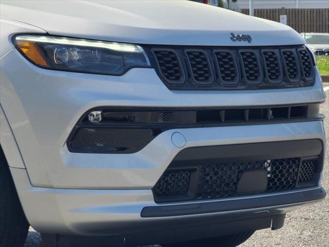 2025 Jeep Compass COMPASS LIMITED 4X4